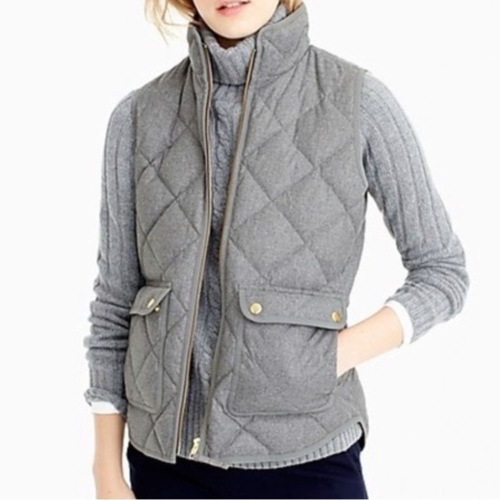 Like New J. Crew Excursion Down Filled Quilted Ve… - image 1